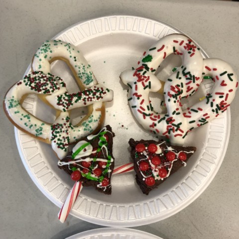 Decorating Holiday Cookies